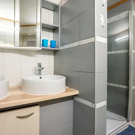 아파트 Mit Aufenthaltsraum